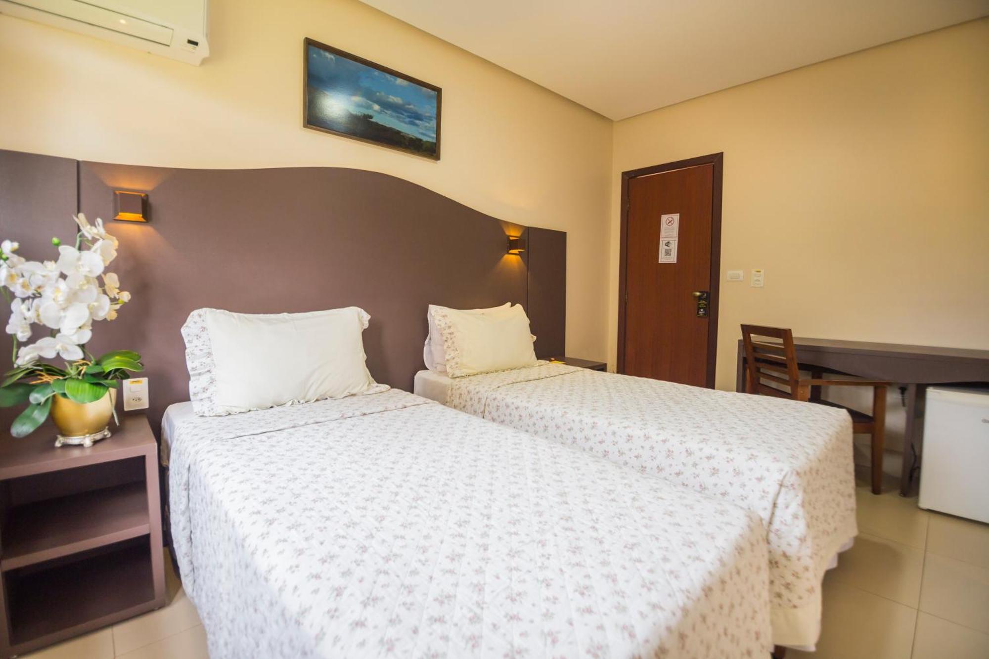 לנסויס Terra Dos Diamantes Hotel מראה חיצוני תמונה